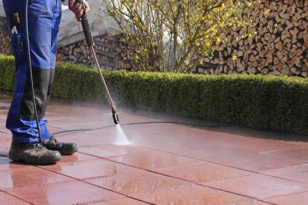 Cost of Driveway Pavers Cleaning in Spartanburg