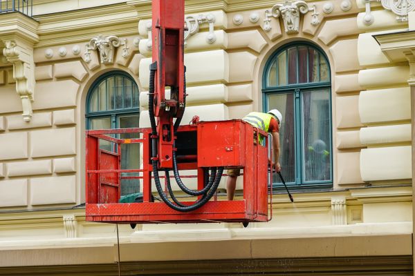 Cost of Building Power Washing in Spartanburg