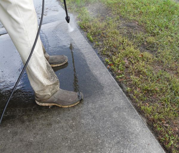 Cost of Pavement Power Washing in Spartanburg